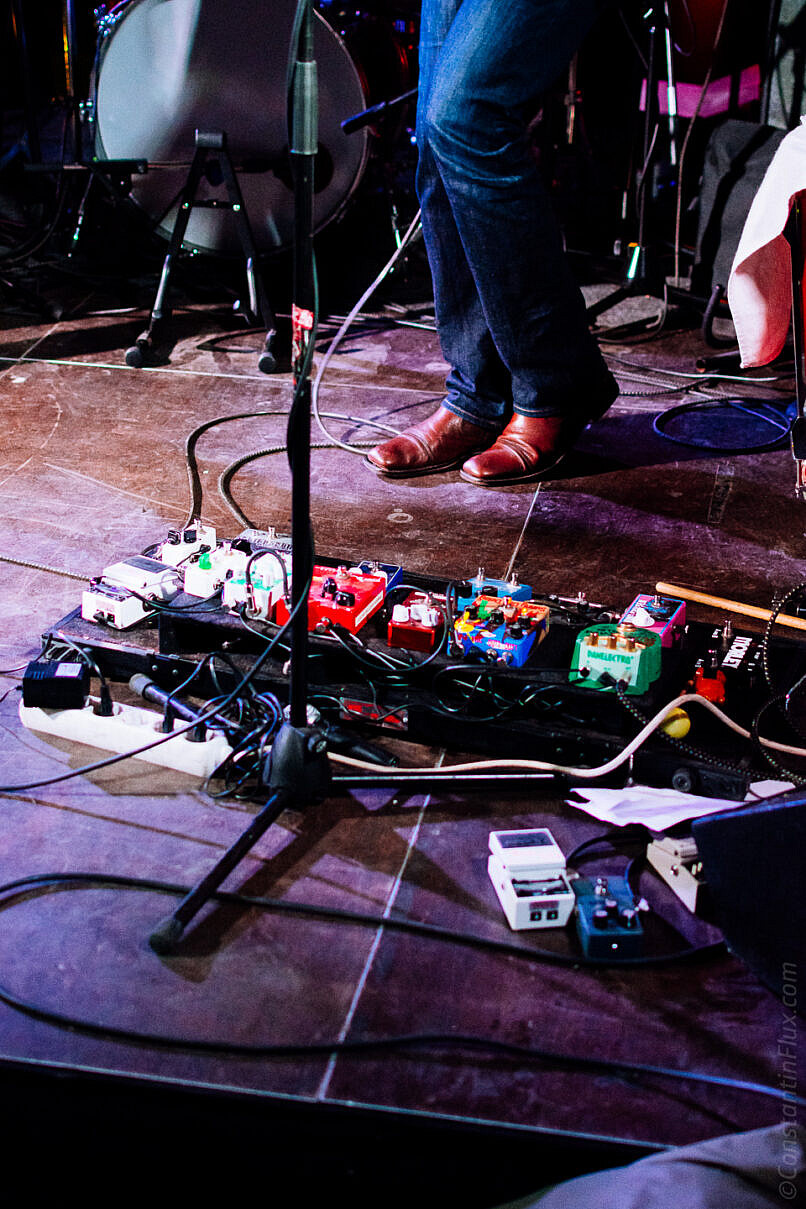 locas in love foto beine bjoern sonnenberg live music constantin flux #fotograf am niederrhein #bandfotograf