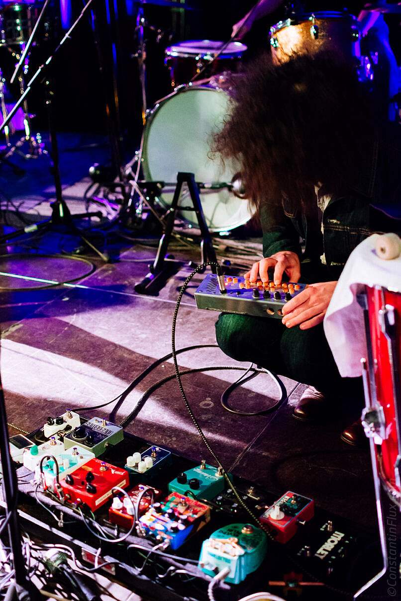 locas in love foto bjoern sonnenberg live music constantin flux #fotograf am niederrhein #bandfotograf